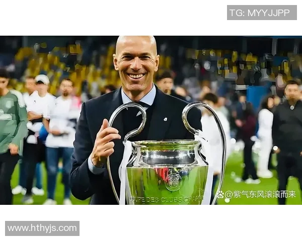 齐达内传奇足球生涯回顾与卡片收藏价值分析